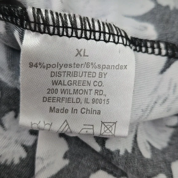 Floral Black and White Dress - Picture 4 of 4